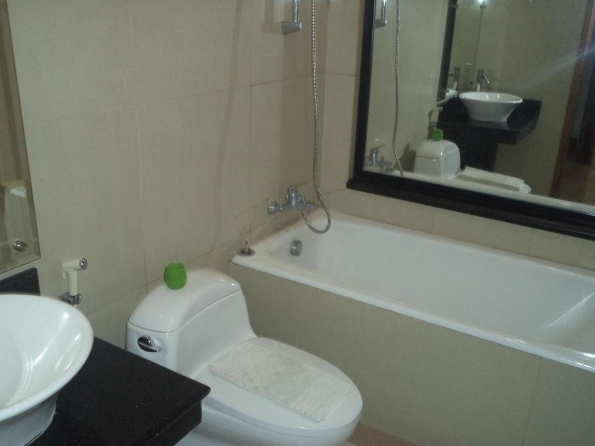 Alloro Guesthouse Пачитан Экстерьер фото